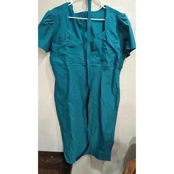 Gorgeous Pinup Girl Clothing Erin wiggle dress in Teal blue size 4x with belt! - Picture 2 of 5